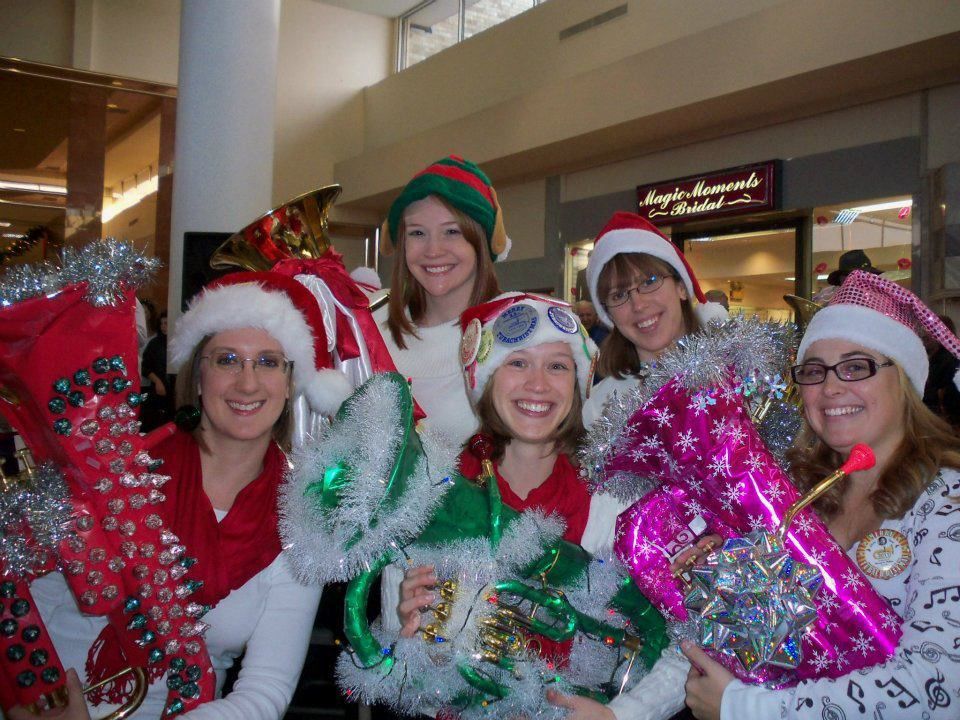 121219-mda-nws-tubaxmas